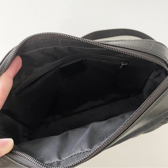 Gucci black woven nylon and leather camera shoulder bag - Picture 7 of 10